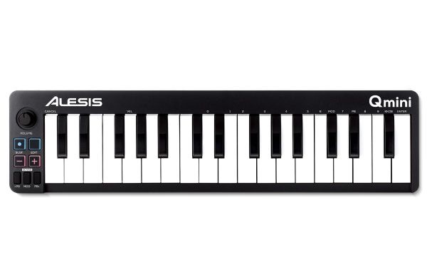 COMPACT 32-KEY USB-MIDI KEYBOARD CONTROLLER