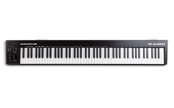 88 KEY SEMI-WEIGHTED PIANO STYLE USB MIDI CONTROLLER