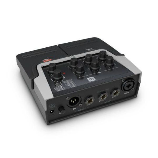 COMPACT 32-KEY USB-MIDI KEYBOARD CONTROLLER
