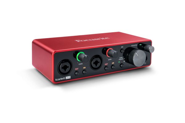 THIRD-GENERATION 2-IN 2-OUT USB AUDIO INTERFACE